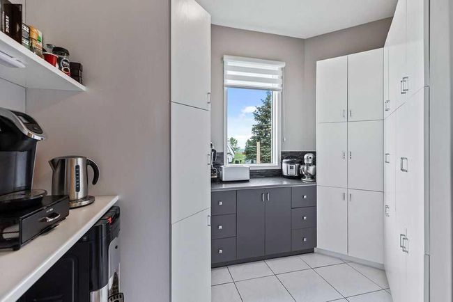 112067 292 Ave W, House other with 5 bedrooms, 6 bathrooms and 6 parking in Foothills AB | Image 21