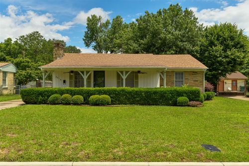 3516 Rashti Ct, Fort Worth, TX, 76109-4509 | Card Image