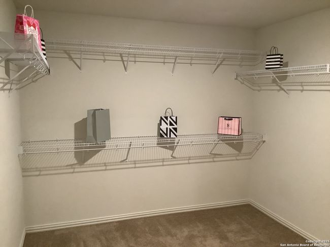 Primary Closet | Image 7