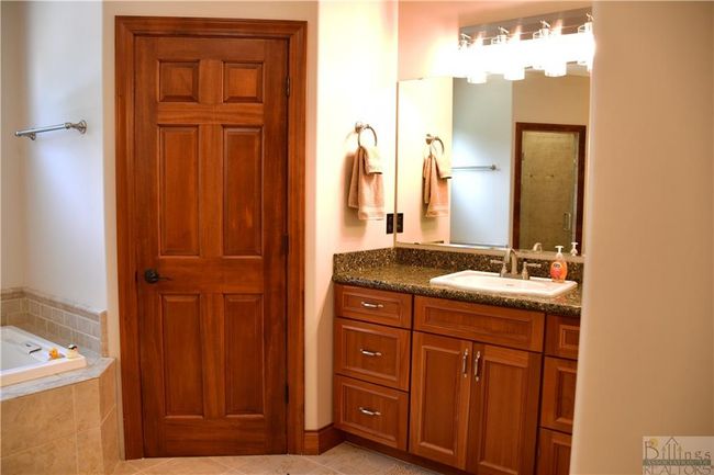 581 River Bend Road, House other with 4 bedrooms, 4 bathrooms and null parking in Fort Smith MT | Image 24