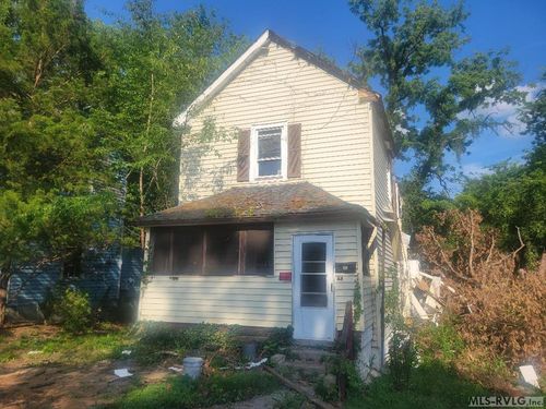 48 Jackson St, Roanoke Rapids, NC, 27870-1902 | Card Image
