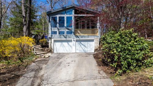 6 High Hill Rd, Atkinson, NH, 03811-2231 | Card Image