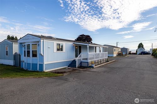 m190-8080 Harborview Rd, Blaine, WA, 98230-8730 | Card Image