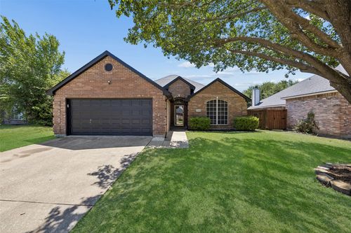 244 Mulberry Ln, Rockwall, TX, 75032-5692 | Card Image