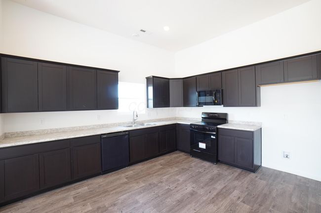 1142 Andrick Dr, House other with 3 bedrooms, 3 bathrooms and null parking in Washington Court House OH | Image 7