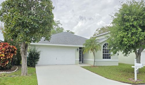 1041 Fairfax Cir W, Boynton Beach, FL, 33436-8602 | Card Image