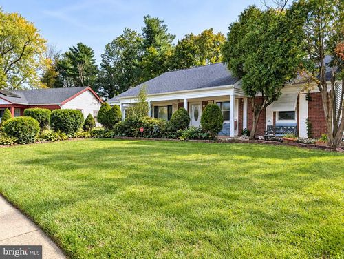 38 Gaylord Cir, Willingboro, NJ, 08046-3306 | Card Image