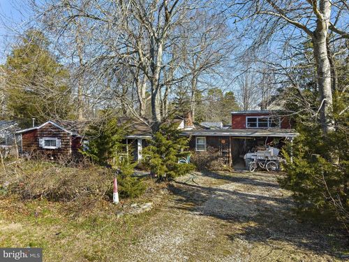 25 Central Ave, WARETOWN, NJ, 08758-1622 | Card Image