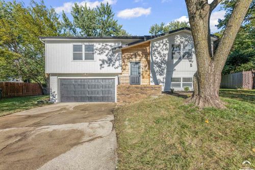 3408 W 13th St, Lawrence, KS, 66049-3405 | Card Image