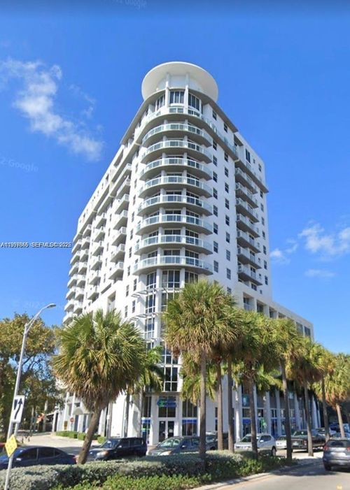 apt-1002-1 Glen Royal Pkwy, Miami, FL, 33125-5290 | Card Image