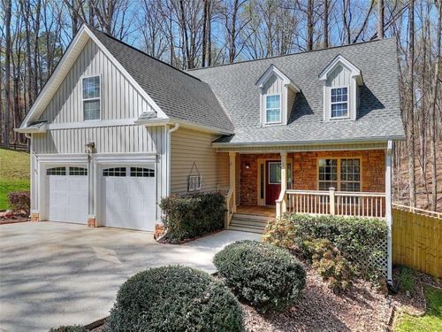 324 Heatherwood Dr, Auburn, GA, 30011-2719 | Card Image