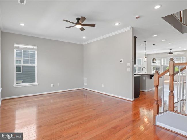 43965 Eastgate View Dr, Townhouse with 4 bedrooms, 3 bathrooms and null parking in CHANTILLY VA | Image 15