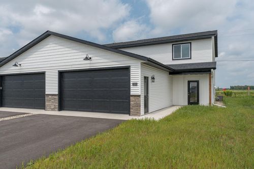 3203 Scotch Lane, Mankato, MN, 56001 | Card Image