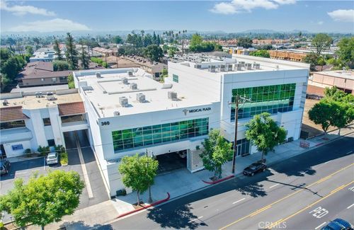 203-330 E Las Tunas Dr, San Gabriel, CA, 91776-1502 | Card Image