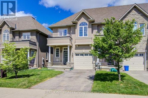76 Vinton Road, Hamilton (Meadowlands), ON, L9K0G6 | Card Image