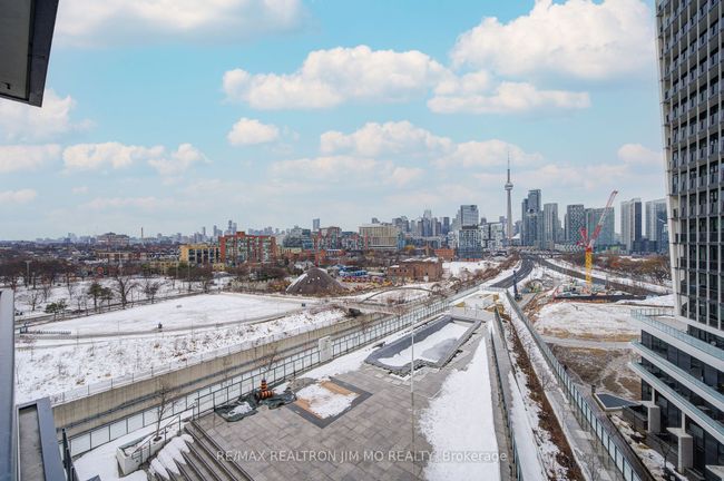 811 - 50 Ordnance St, Condo with 3 bedrooms, 2 bathrooms and 1 parking in Toronto ON | Image 43
