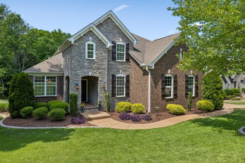 1169 Pin Oak Ln, Brentwood, TN, 37027-8903 | Card Image