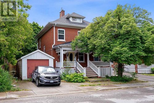 lower-36 Arnold Cres, Richmond Hill, ON, L4C3R5 | Card Image