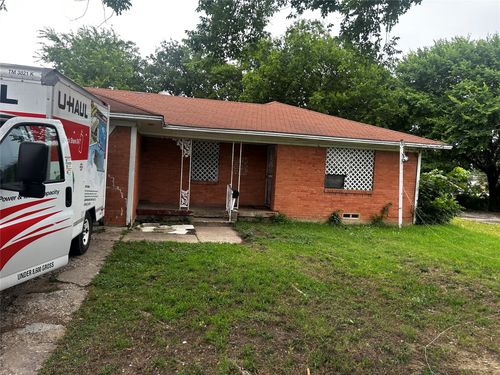 2666 Downing Ave, Dallas, TX, 75216-2634 | Card Image