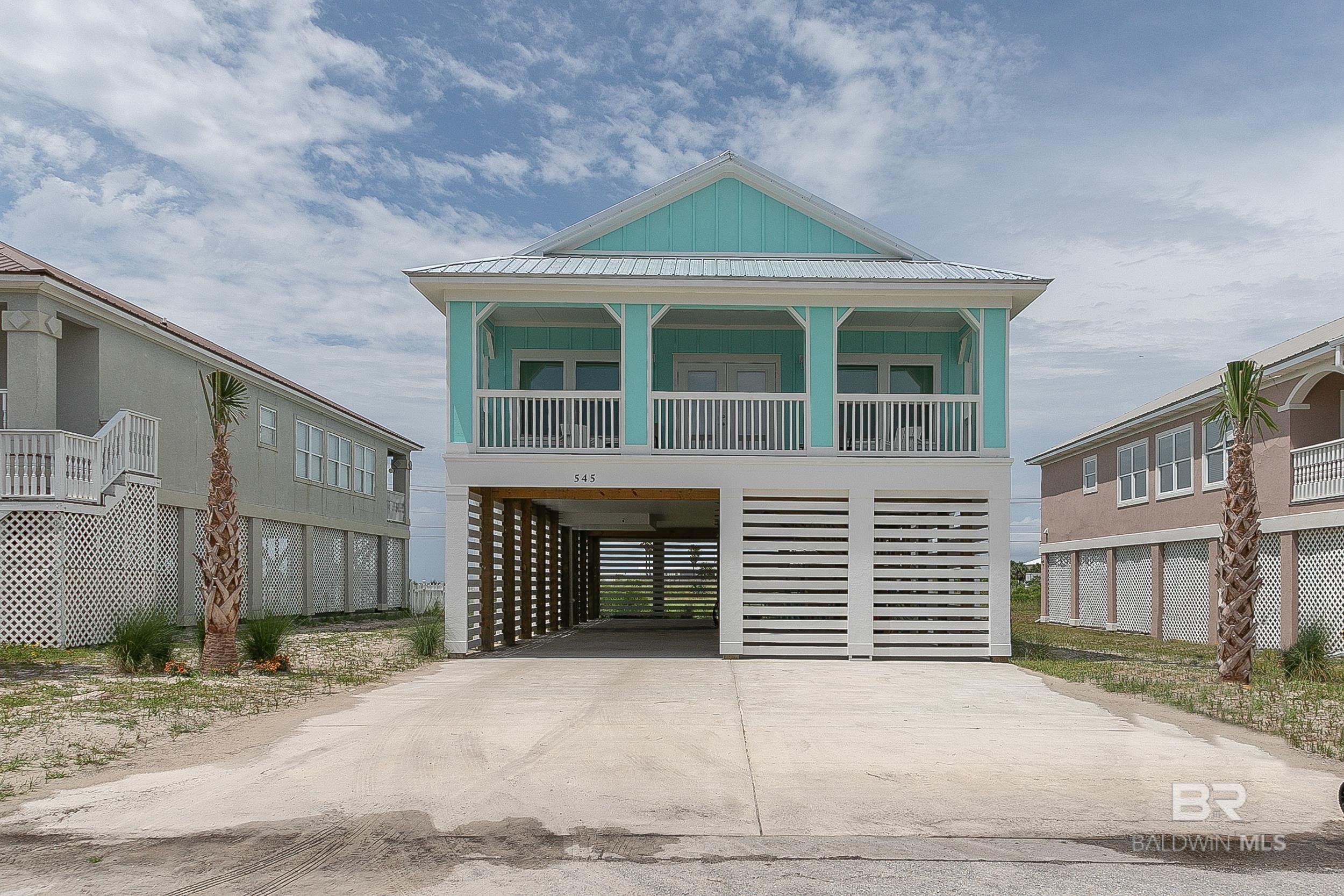 Harbor Light Cir, Gulf Shores, AL 36542