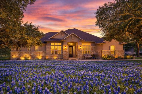 30201 Live Oak Trl, Georgetown, TX, 78633-9641 | Card Image