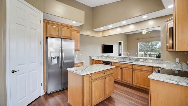 Kitchen | Image 14