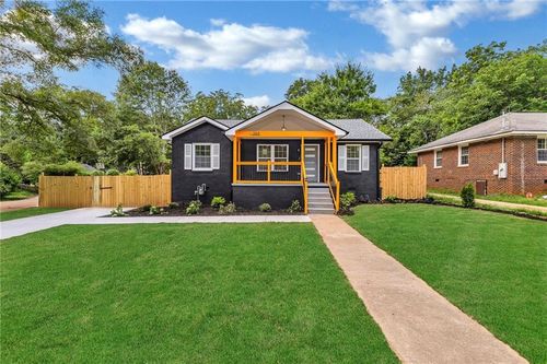 388 Sargent Dr Se, atlanta, GA, 30315-7418 | Card Image