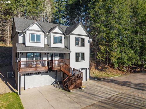 335 Hillsdale Dr, Woodland, WA, 98674-8122 | Card Image