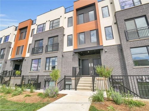 13-3900 Savoy St, London, ON, N6P0H9 | Card Image