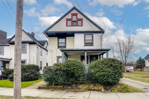 202 Crosby St, Akron, OH, 44303-2110 | Card Image