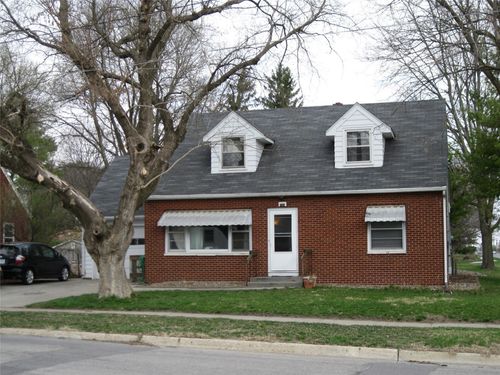 703 16th St, Ames, IA, 50010-5347 | Card Image