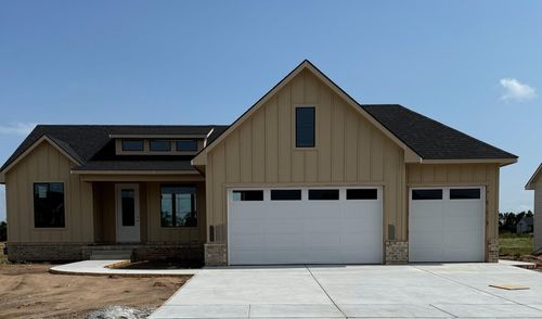 3437 S Linden Ct, Wichita, KS, 67210-3407 | Card Image
