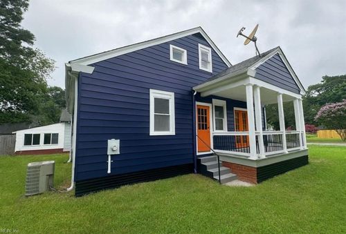 b-1615 Holladay St, Portsmouth, VA, 23704-2013 | Card Image