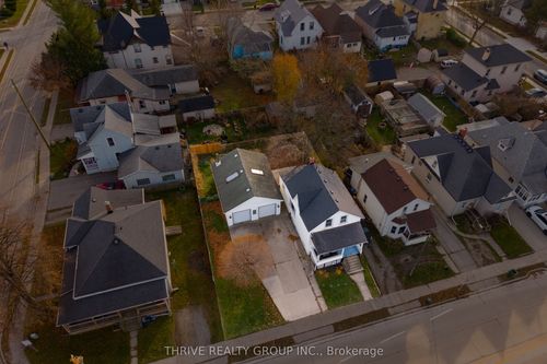 204 Wellington St, Saint Thomas, ON, N5R2S4 | Card Image