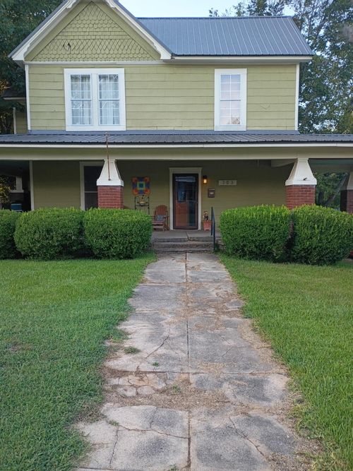 303 Alabama St, New Albany, MS, 38652-4109 | Card Image