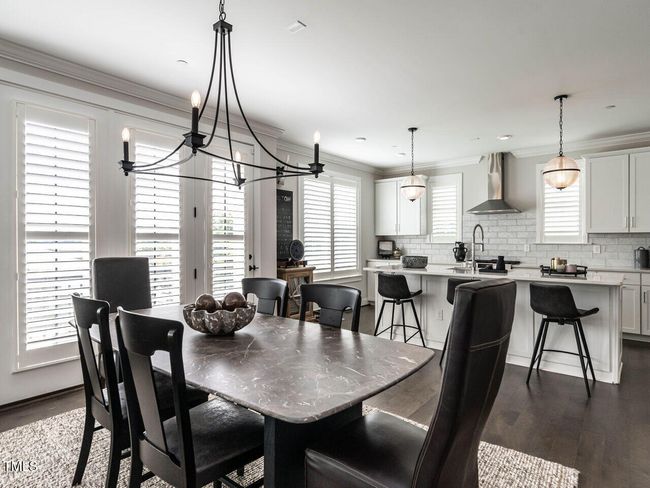 011-1280x960-dining-room | Image 12