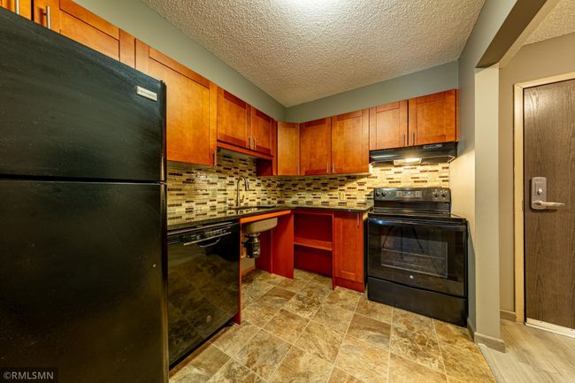 Kitchen | Image 5