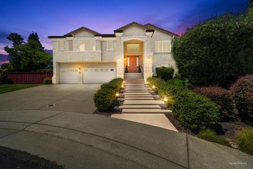 6813 Helstone Court, Rocklin, CA, 95677 | Card Image