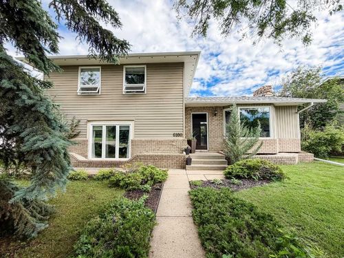 6108 41 Ave, Stettler, AB, T4K1H2 | Card Image