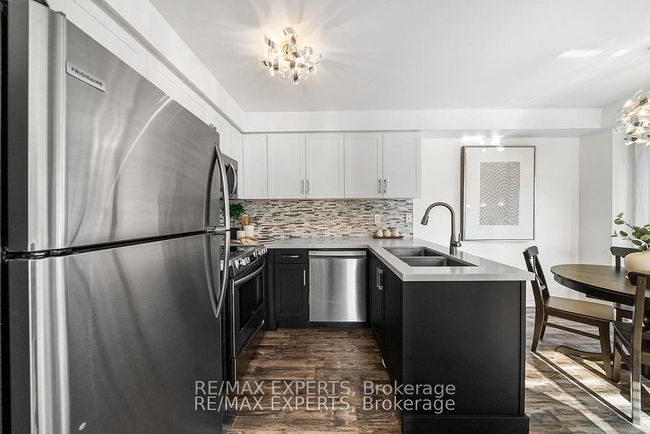9 Carpendale Cres, House attached with 3 bedrooms, 2 bathrooms and 2 parking in Ajax ON | Image 22