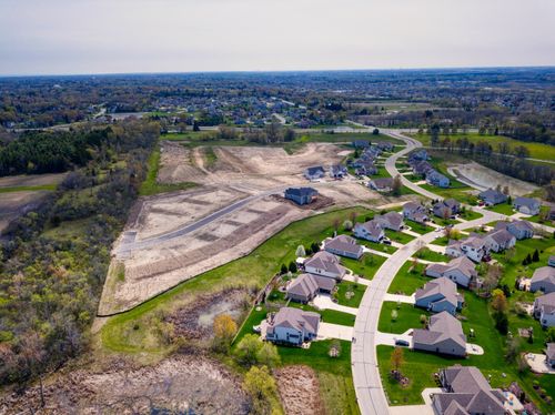 3306 Bergamot Dr, Racine, WI, 53406-1438 | Card Image