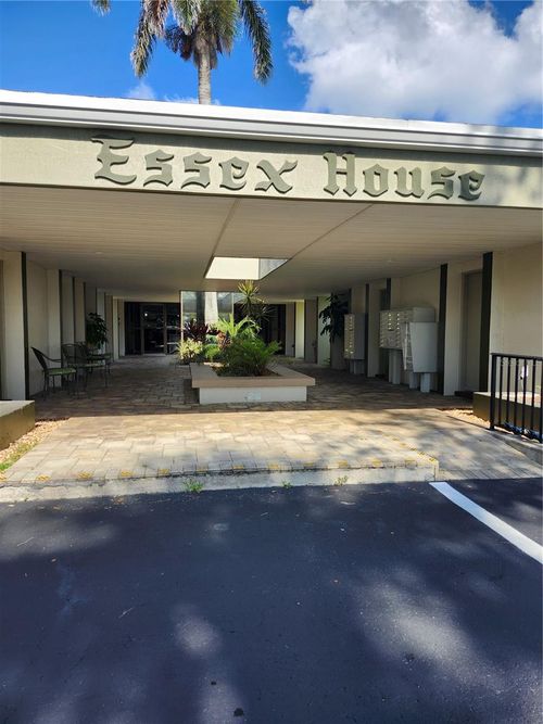 apt-213-2437 Harbor Blvd, PORT CHARLOTTE, FL, 33952-5041 | Card Image