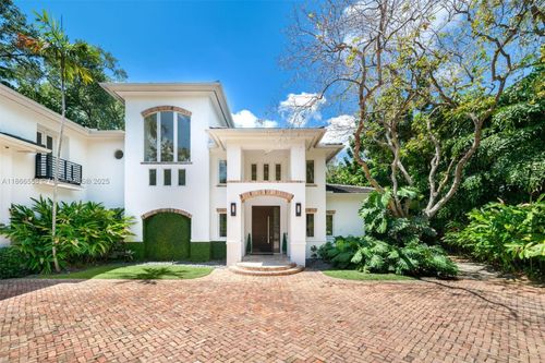 2820 Brickell Ave, Miami, FL, 33129-2812 | Card Image