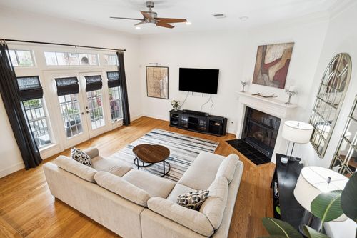 a-1004 Stanford St, Houston, TX, 77019-4305 | Card Image
