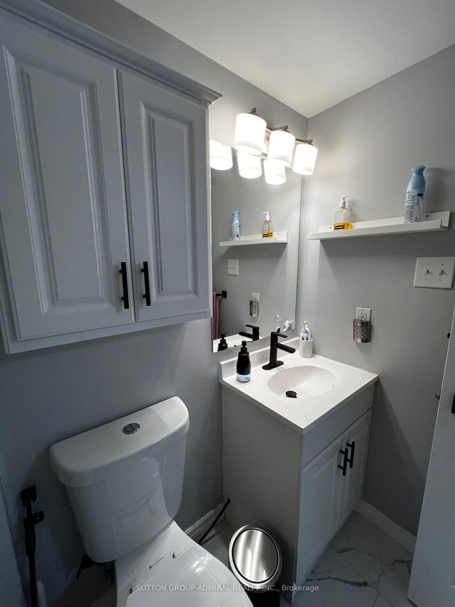 1 - 150 Chancery Rd, Condo with 2 bedrooms, 1 bathrooms and 1 parking in Markham ON | Image 11