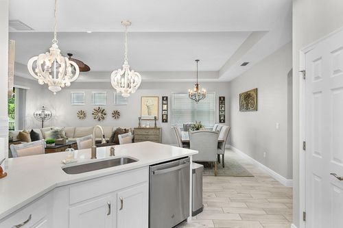 12759 Sw Lake Fern Cir, Port Saint Lucie, FL, 34987-6907 | Card Image