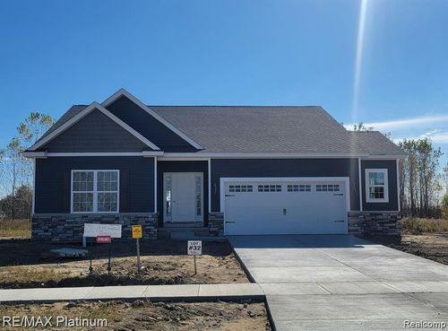 13132 Westwinds Dr, Linden, MI, 48451-9218 | Card Image