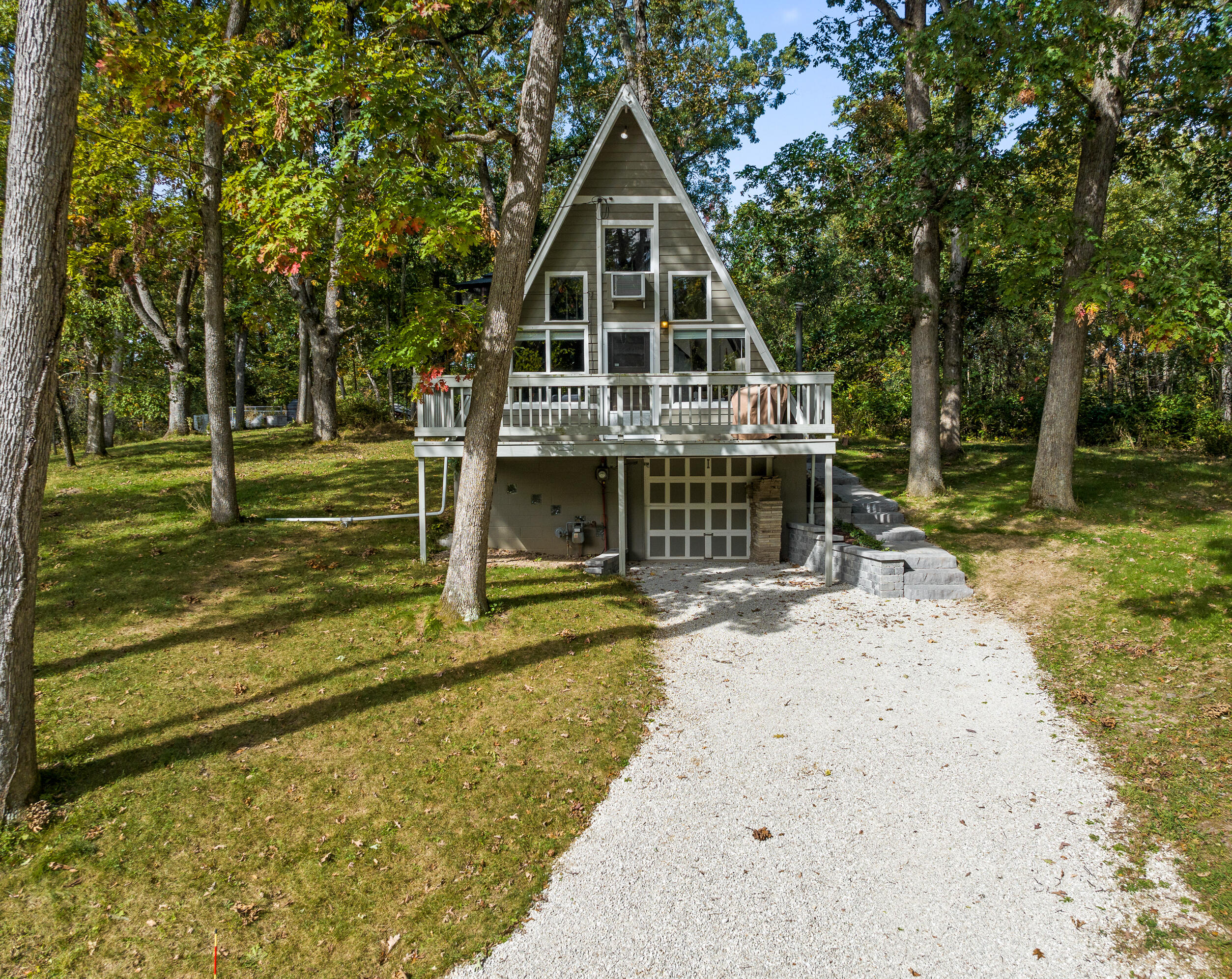 Ridge Rd, Lake Geneva, WI 53147