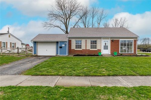 2037 Gerald Dr, Springfield, OH, 45505-4615 | Card Image
