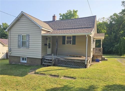 236 N Main St, Slippery Rock, PA, 16057-1016 | Card Image